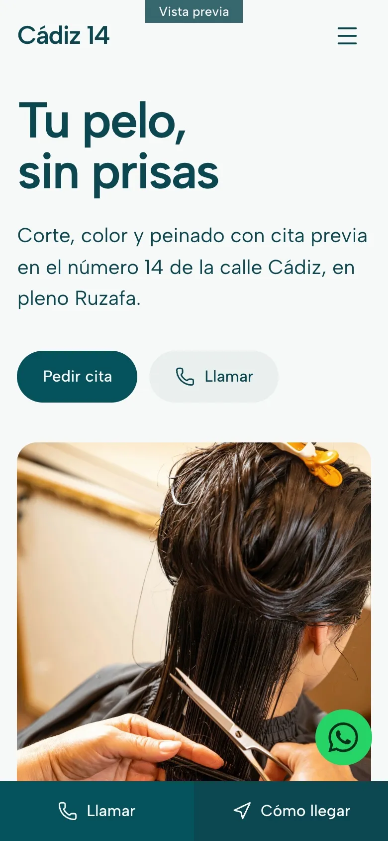 Web de demostración en un móvil: portada de la peluquería de ejemplo Cádiz 14, con botones de pedir cita y llamar
